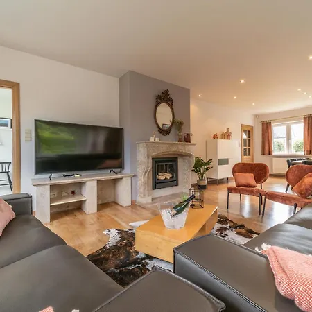 Feriehus Smukt Hjem I *